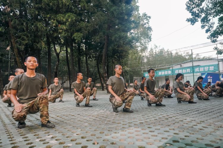 广东雷鹰青少年素质教育教学